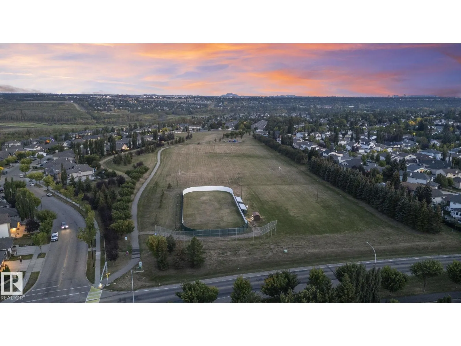 185 ERIN RIDGE DR