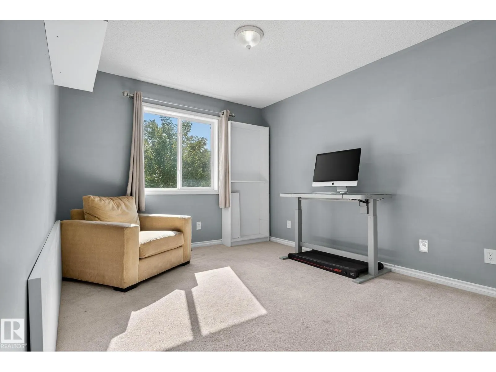 185 ERIN RIDGE DR