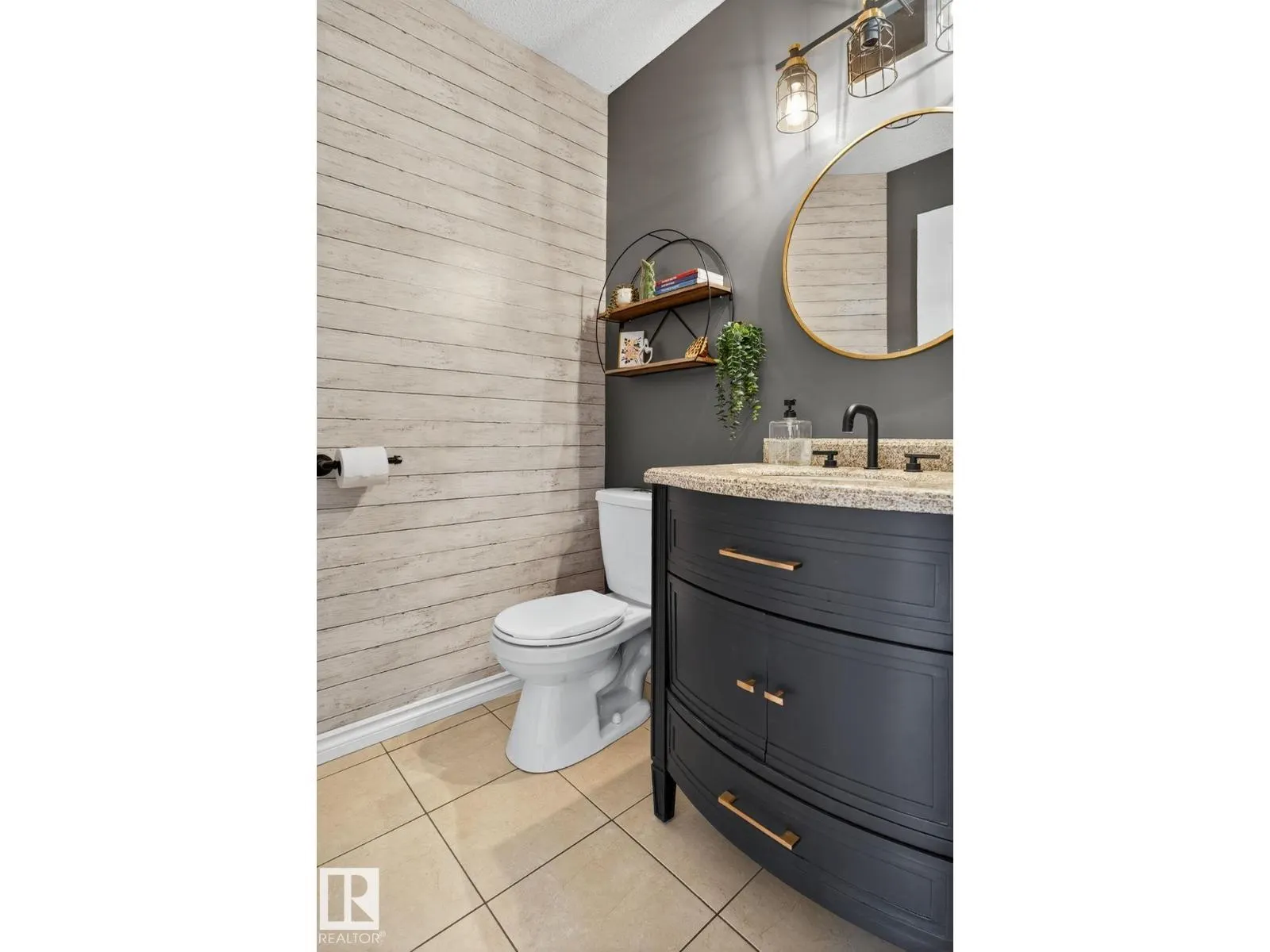 185 ERIN RIDGE DR