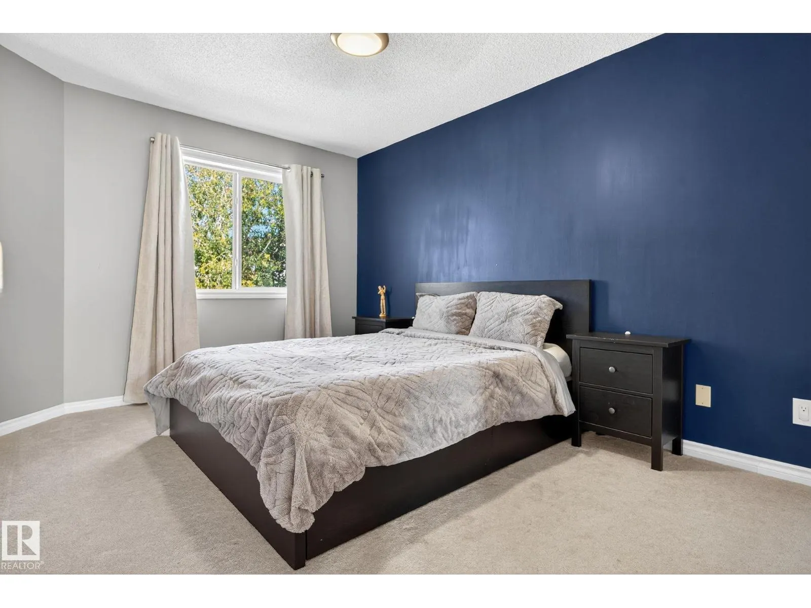 185 ERIN RIDGE DR