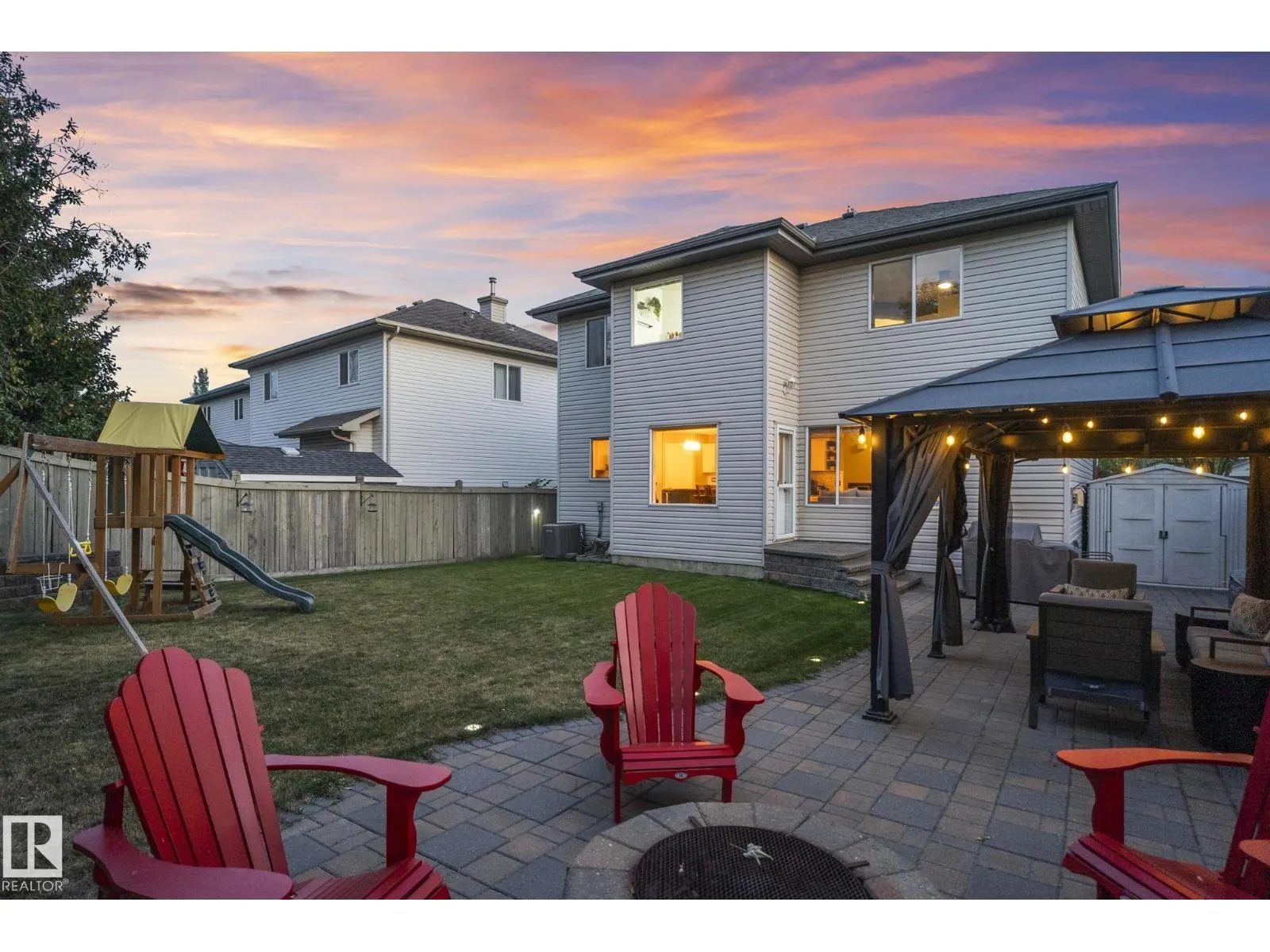 185 ERIN RIDGE DR