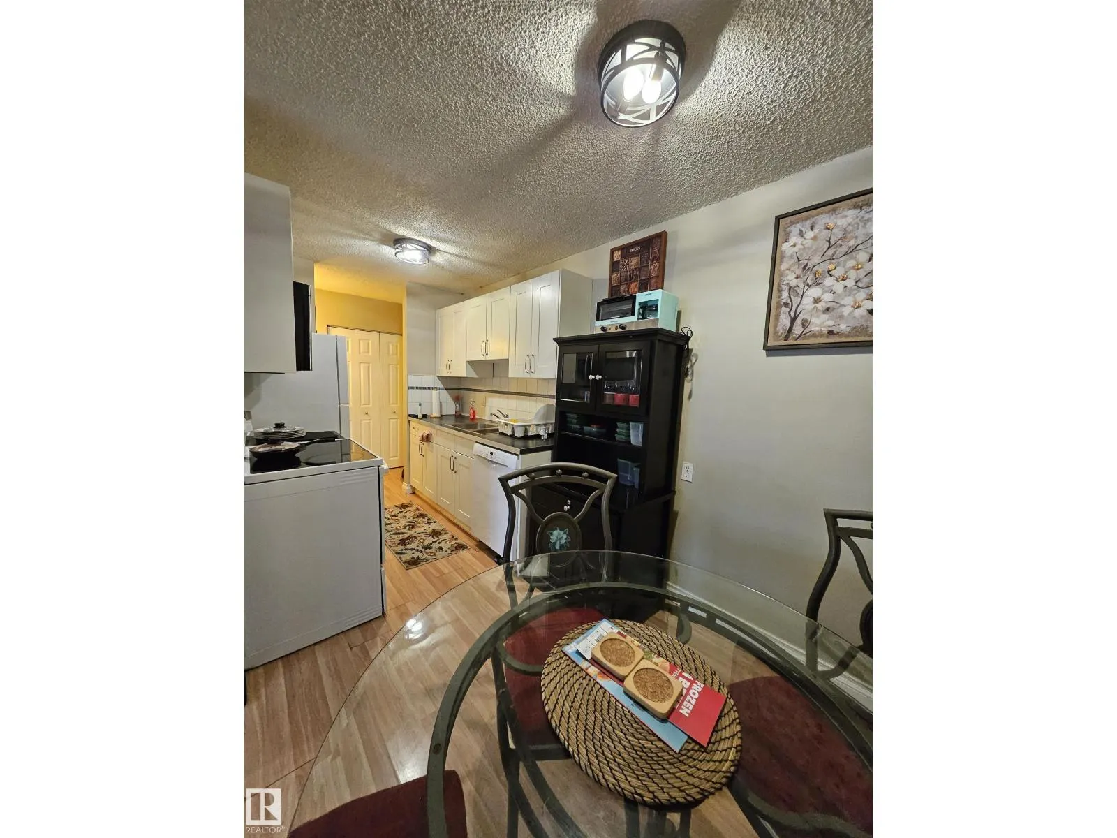 #102 12223 82 ST NW