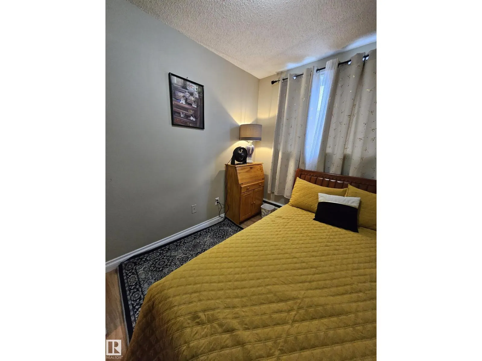 #102 12223 82 ST NW