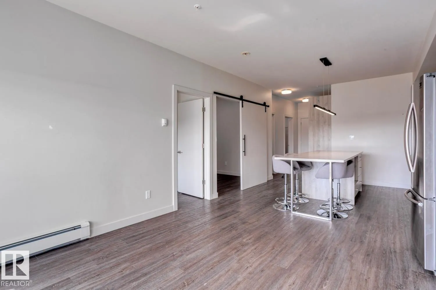 #304 10837 83 AV NW