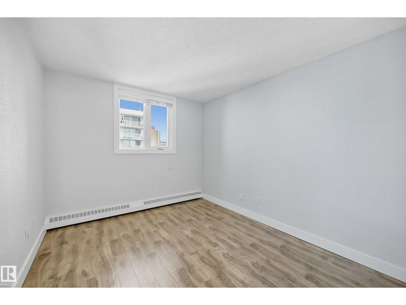 #801 9916 113 ST NW