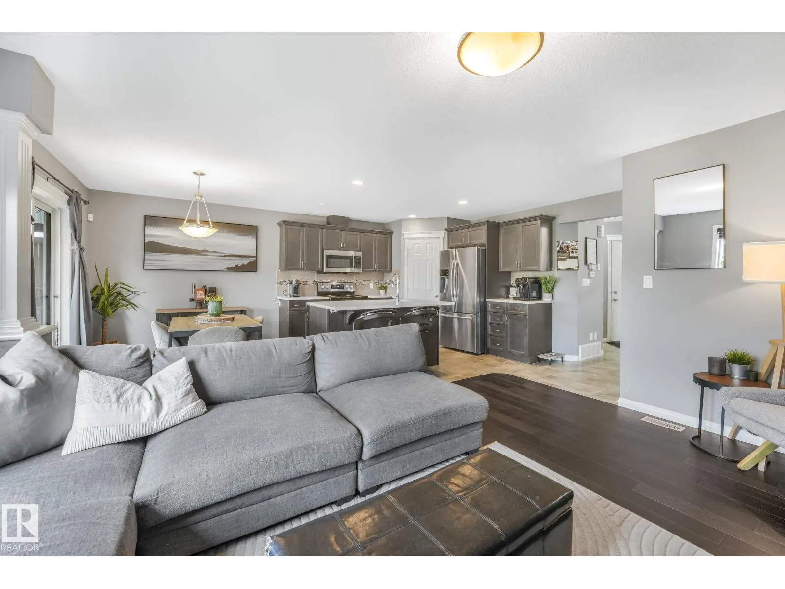 12828 207 ST NW