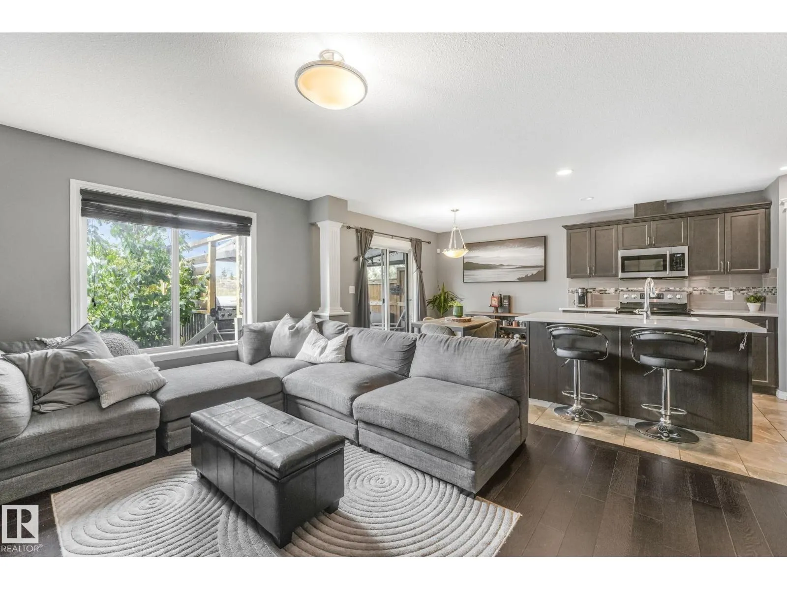 12828 207 ST NW