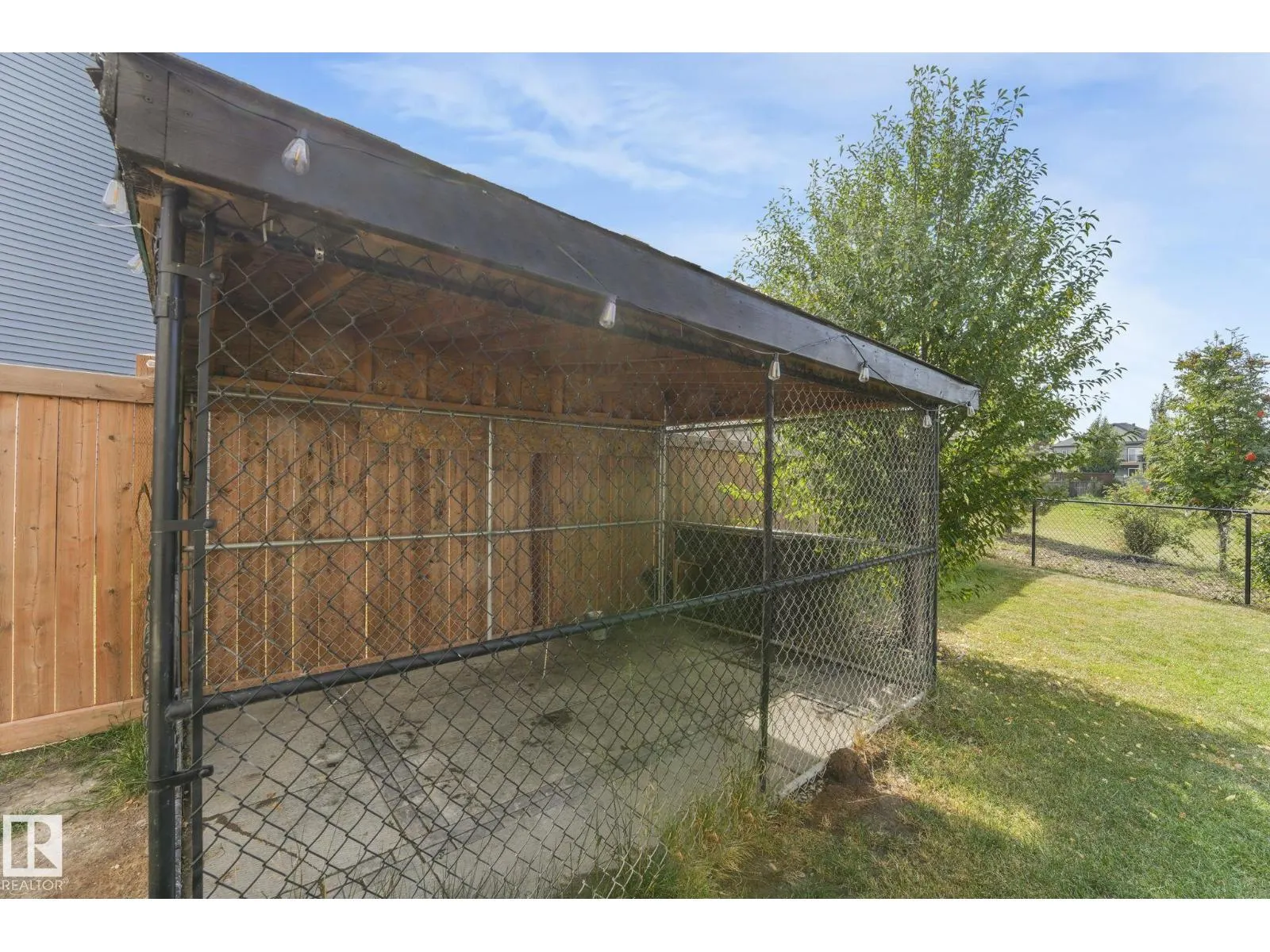 12828 207 ST NW