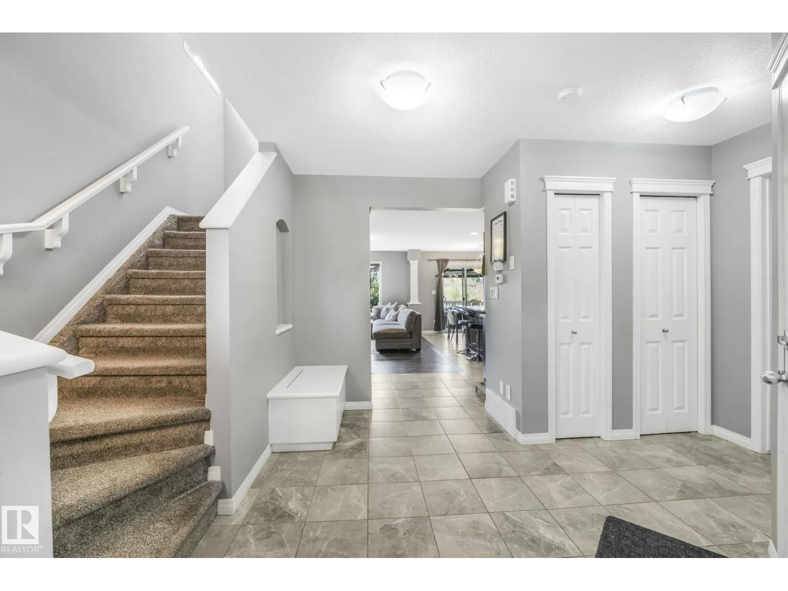 12828 207 ST NW