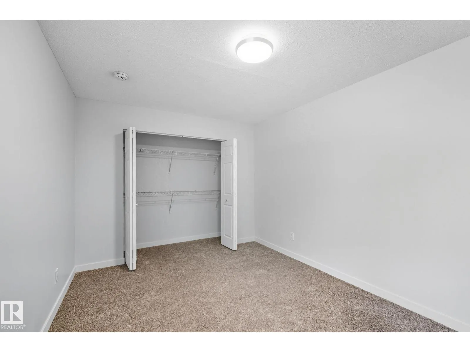 13251 47 ST NW