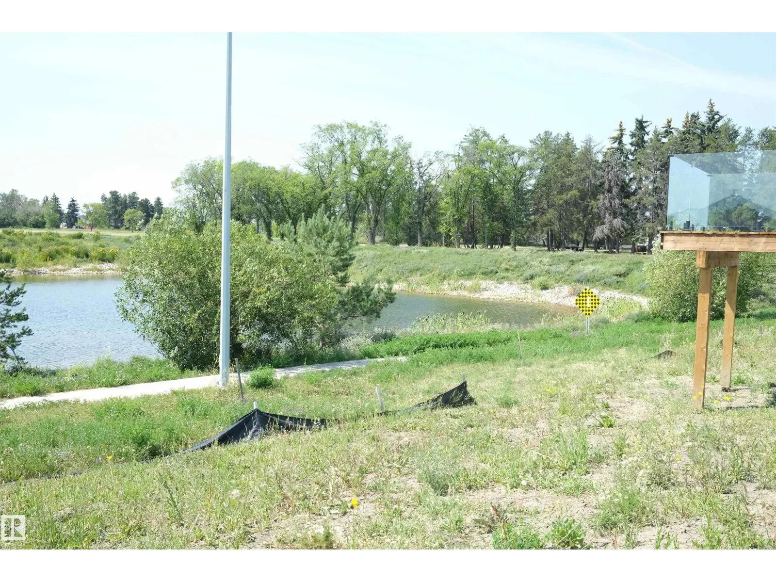 9223 156 AV NW