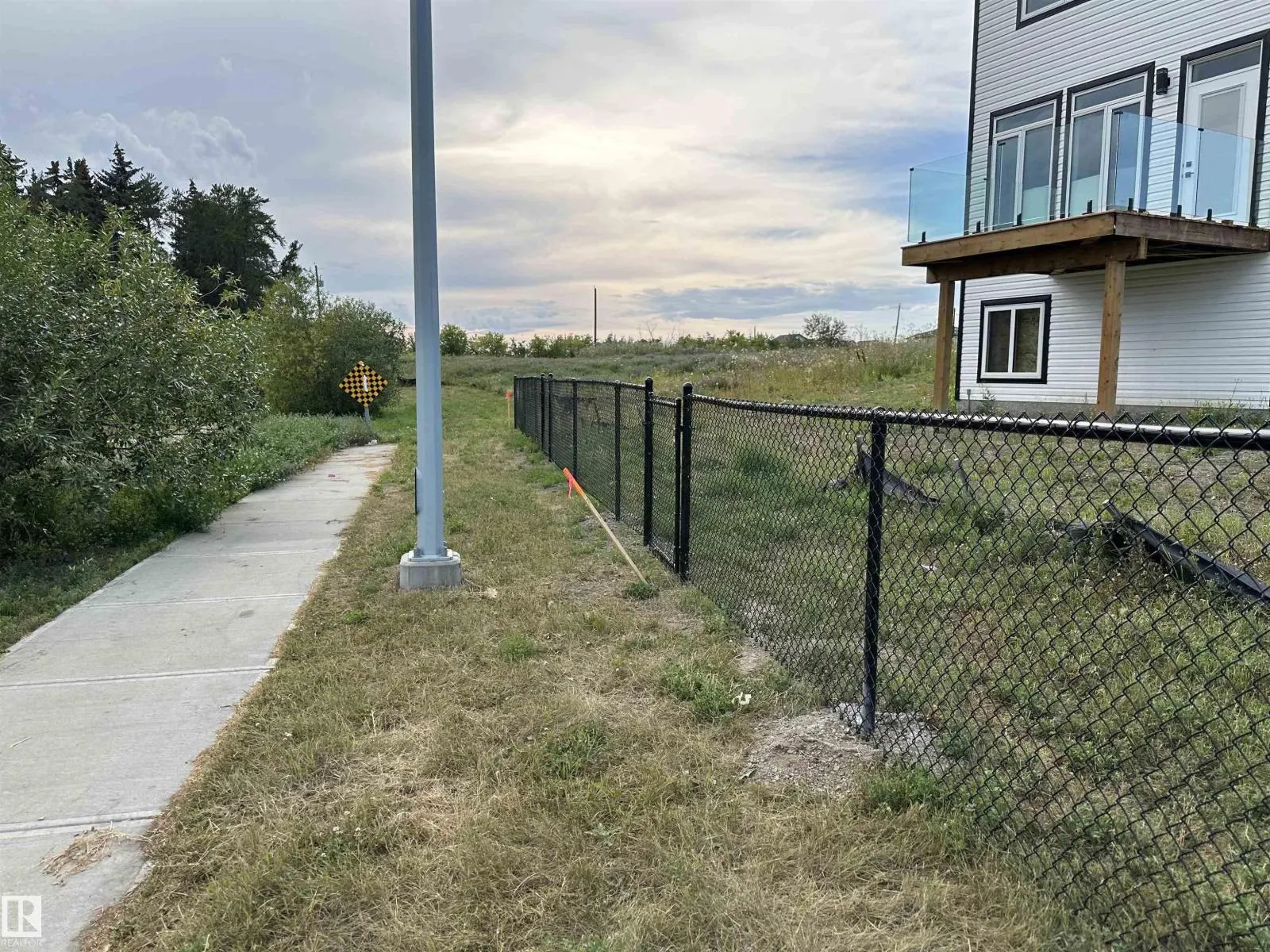 9223 156 AV NW