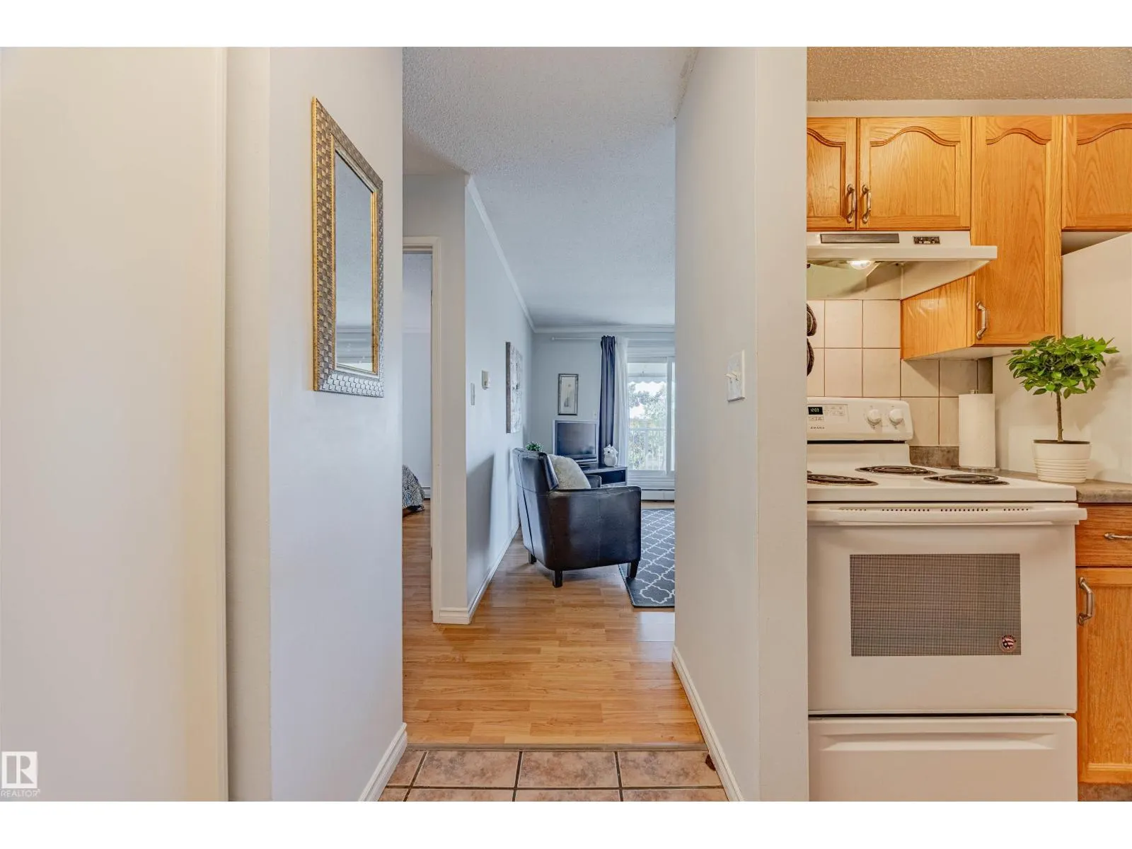 #306 2545 116 ST NW