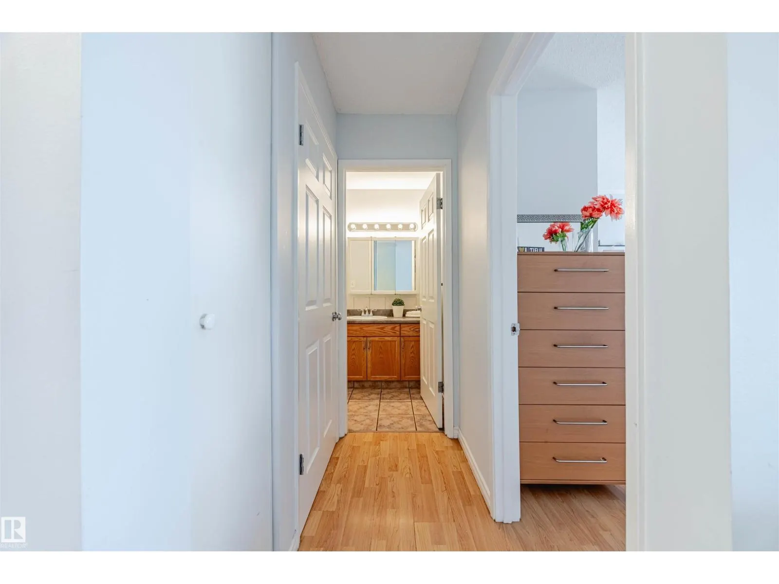 #306 2545 116 ST NW