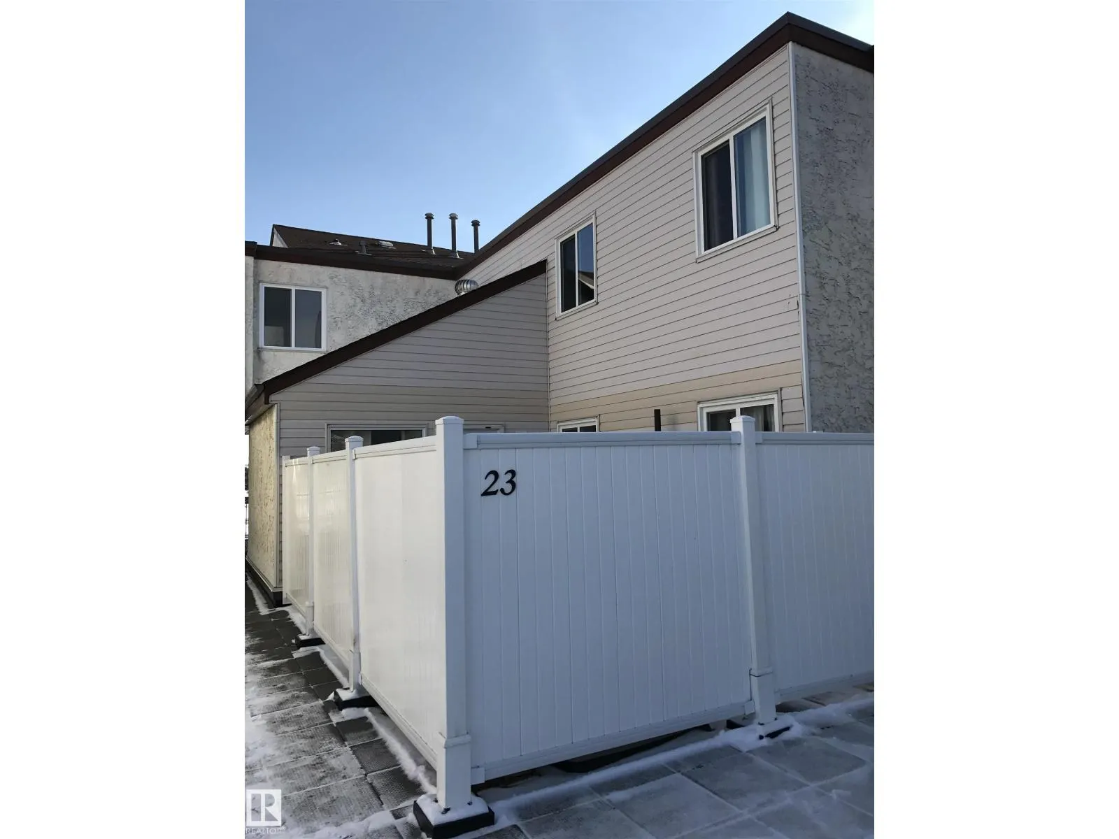 23 Lancaster TC NW NW
