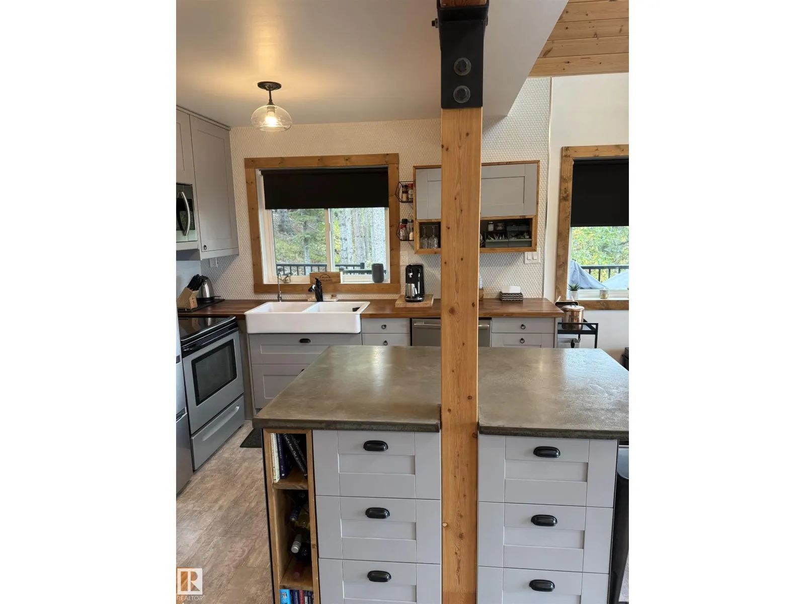 #23 2332 TWP 521 Parkland County