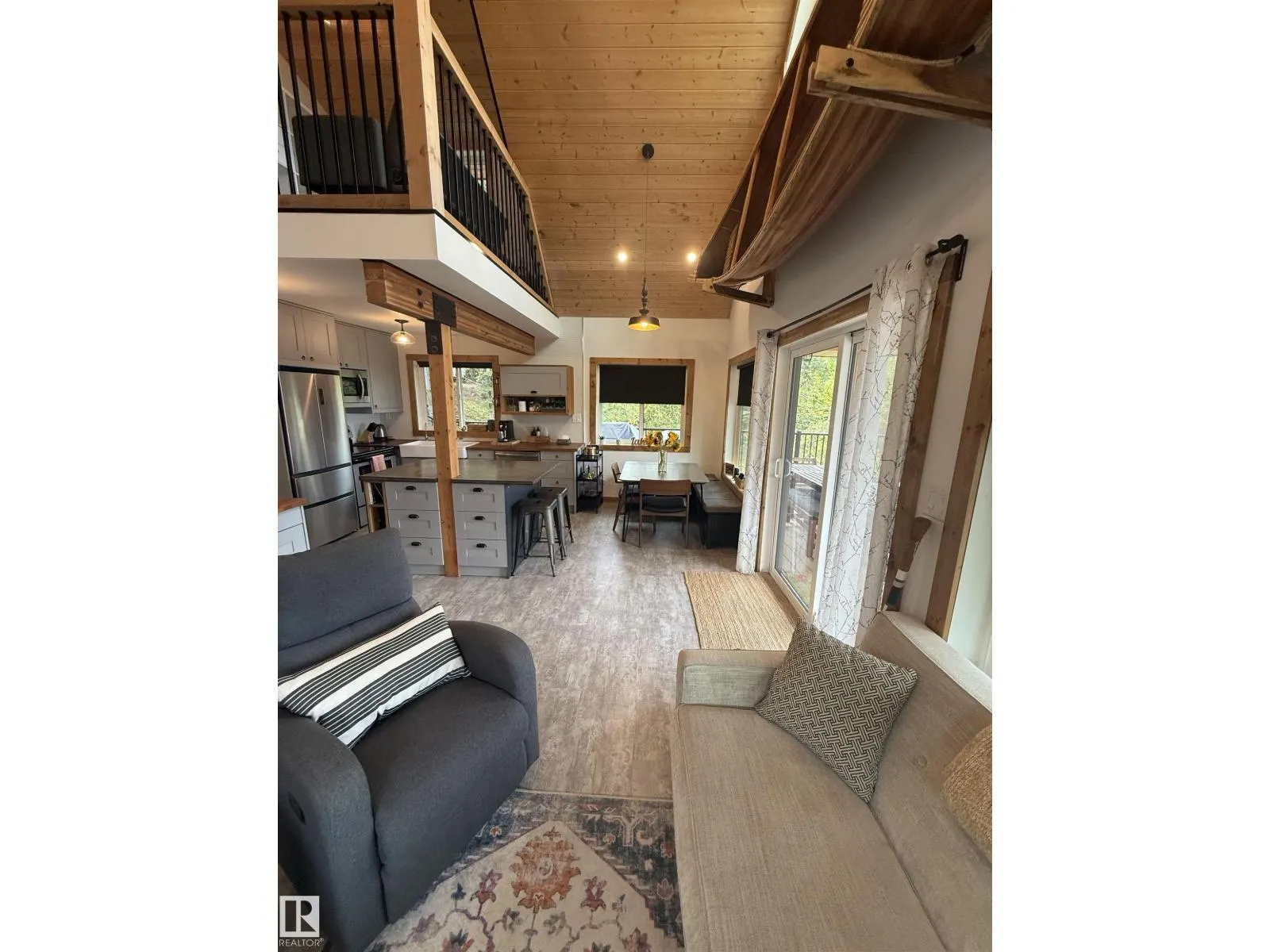 #23 2332 TWP 521 Parkland County