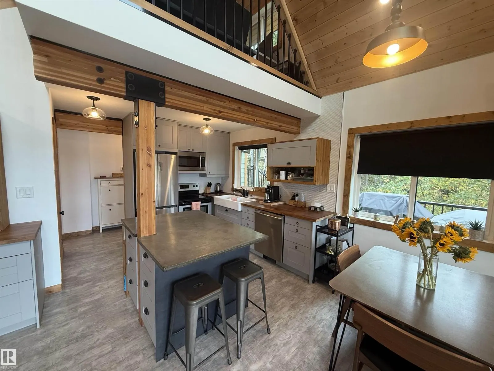 #23 2332 TWP 521 Parkland County