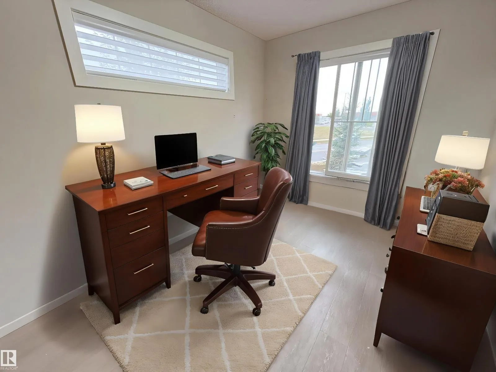 #41 50 MCLAUGHLIN DR