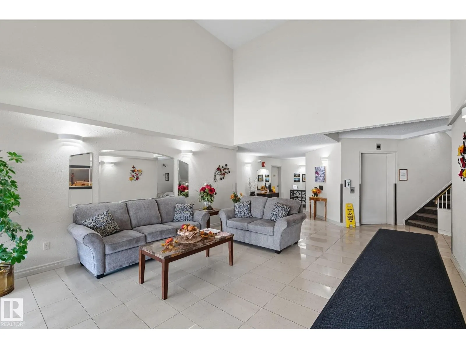 #411 18004 95 Ave NW