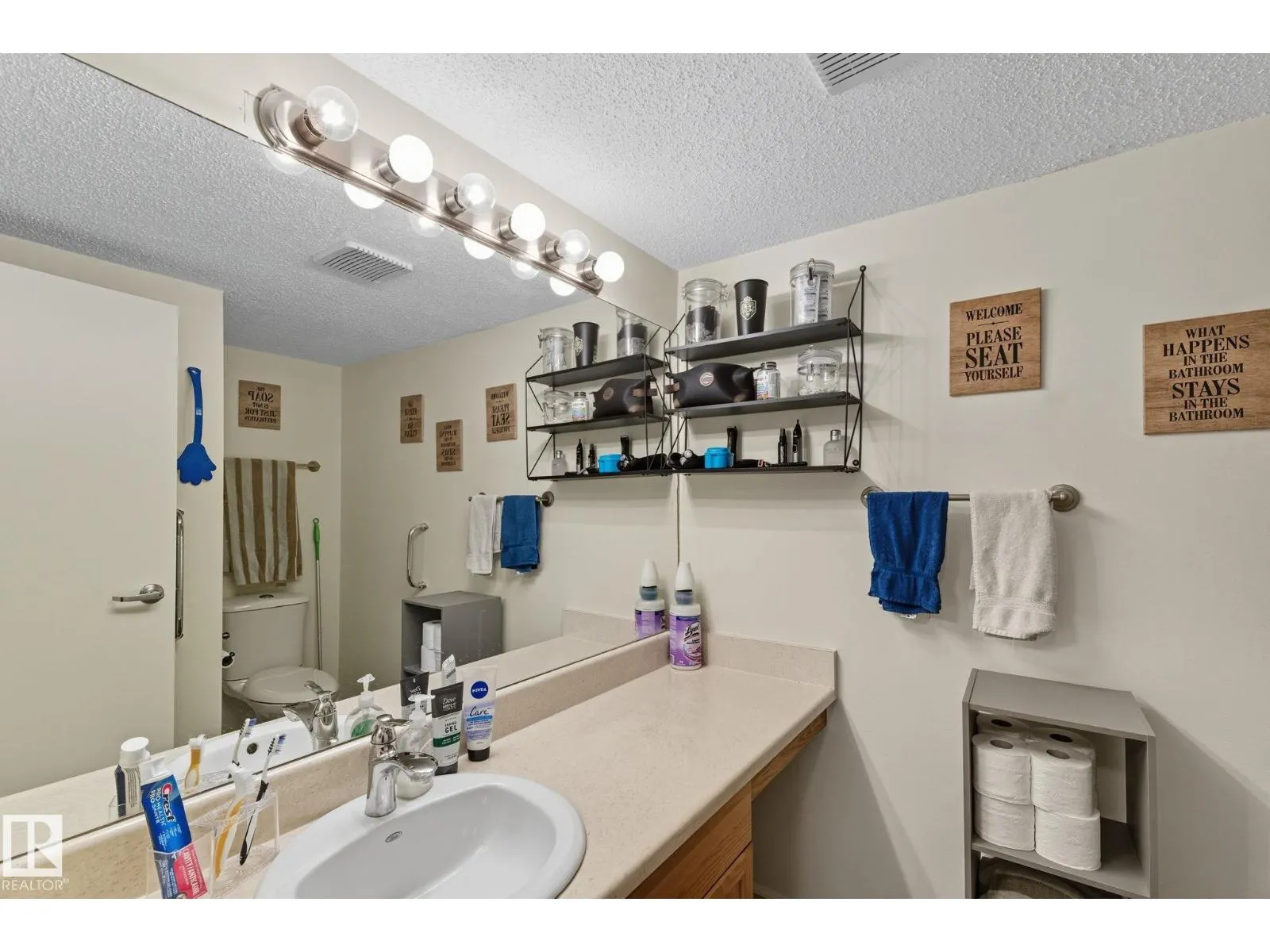 #411 18004 95 Ave NW
