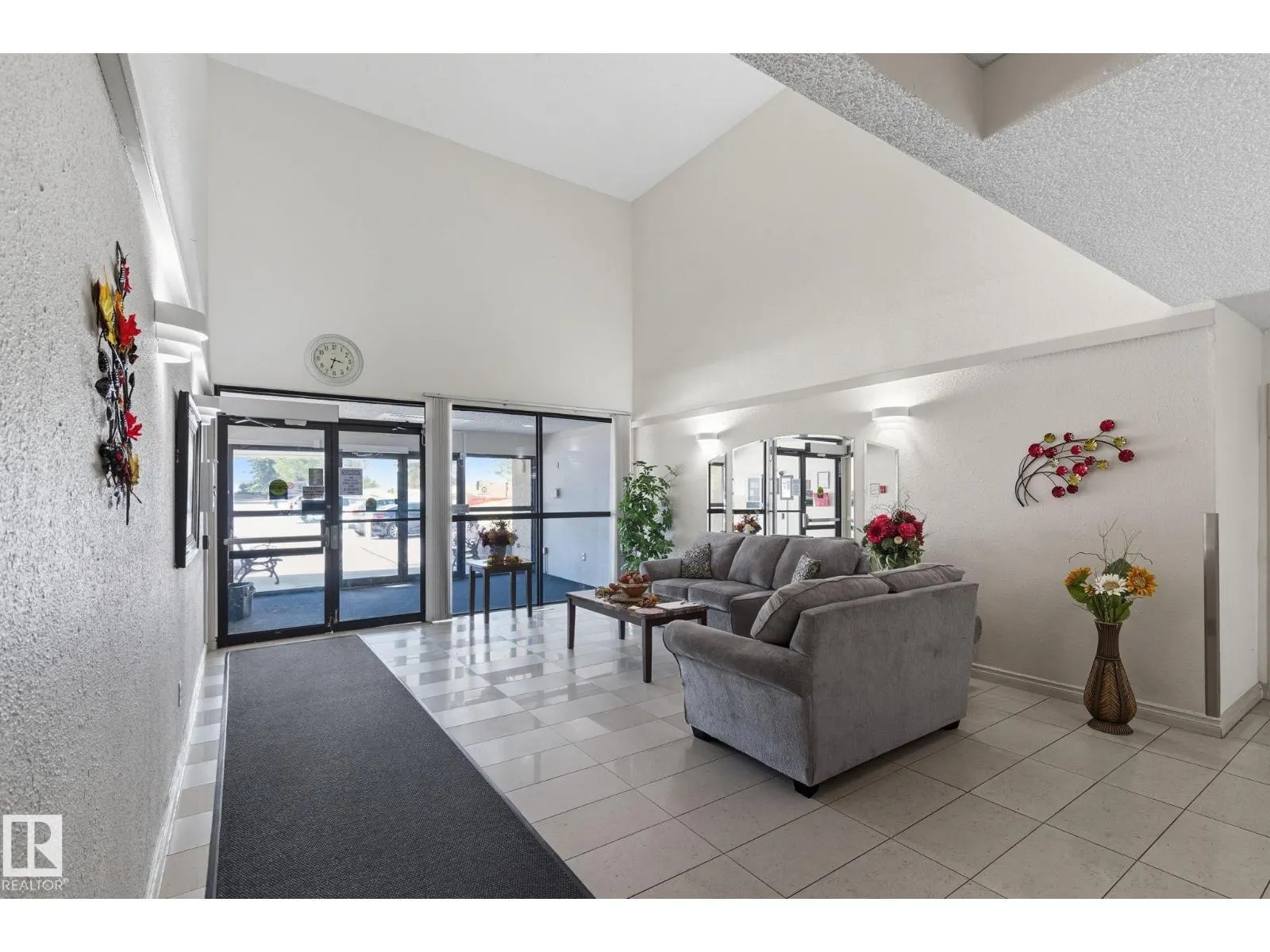 #411 18004 95 Ave NW
