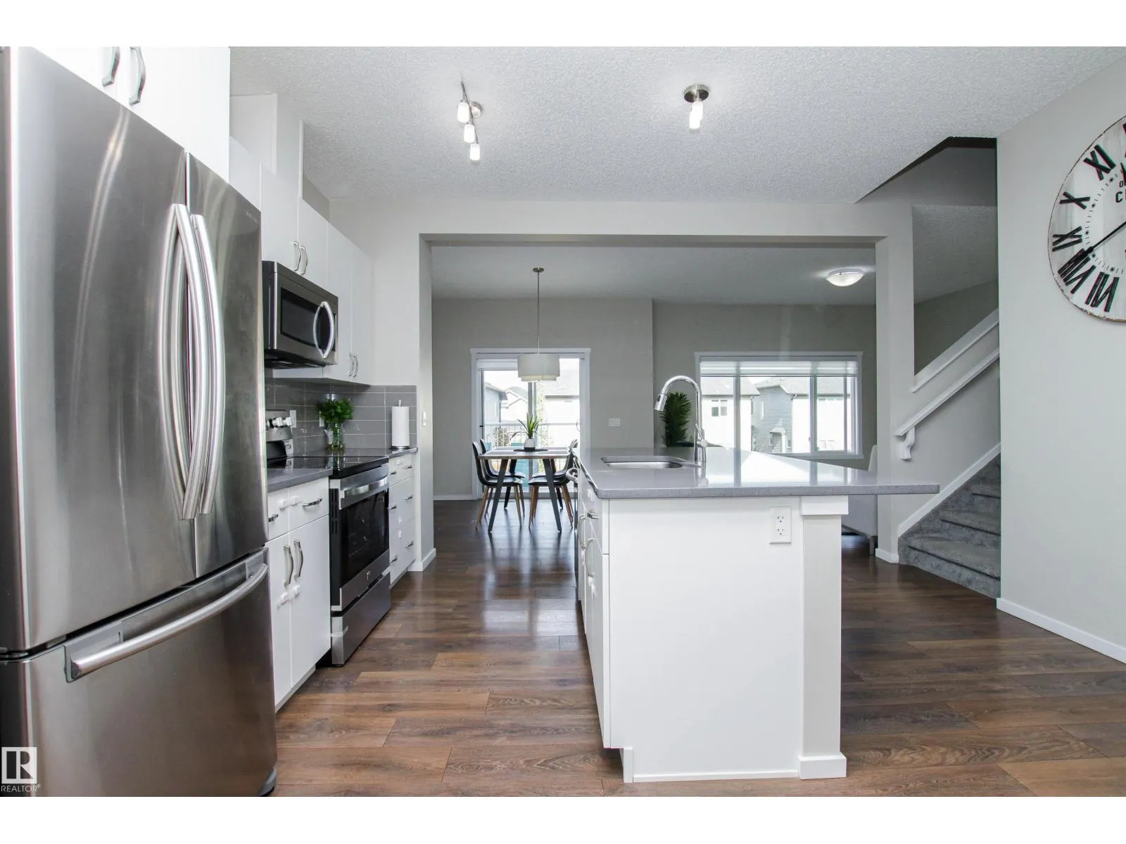 26 AMBLESIDE WY