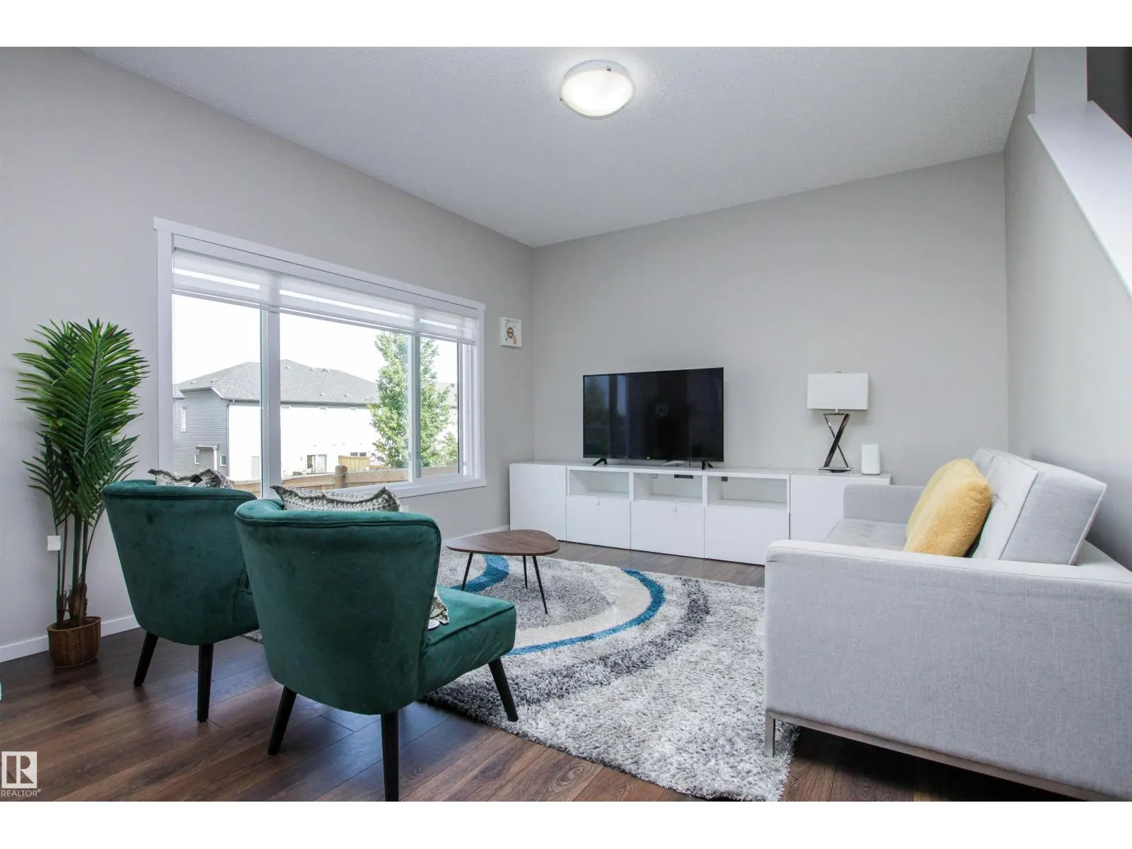 26 AMBLESIDE WY