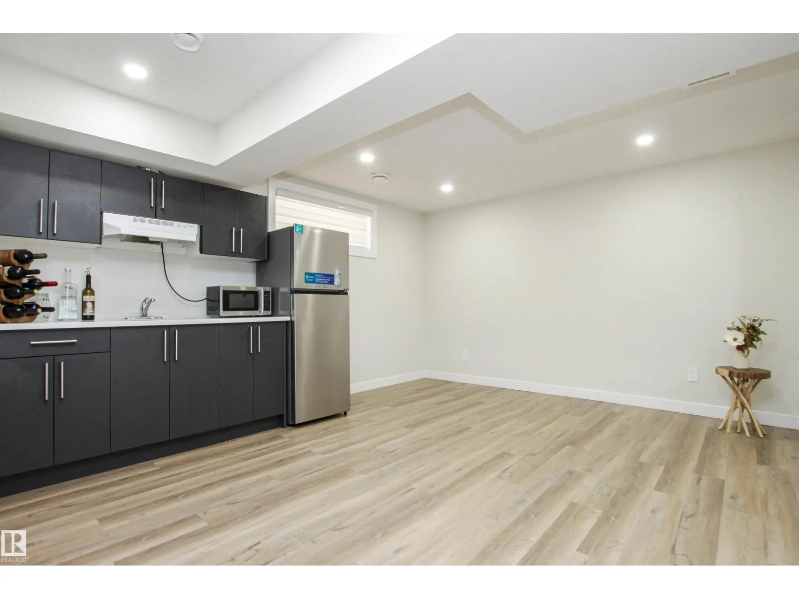 26 AMBLESIDE WY