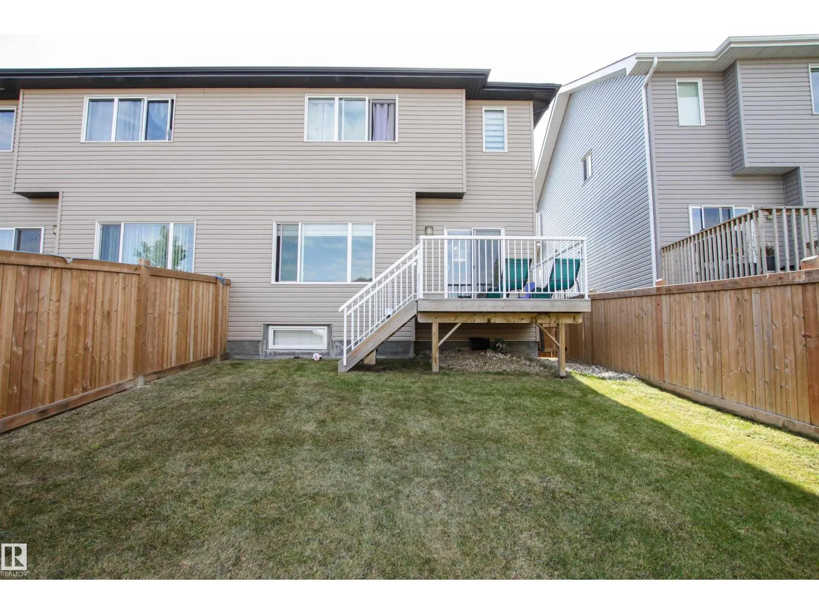 26 AMBLESIDE WY