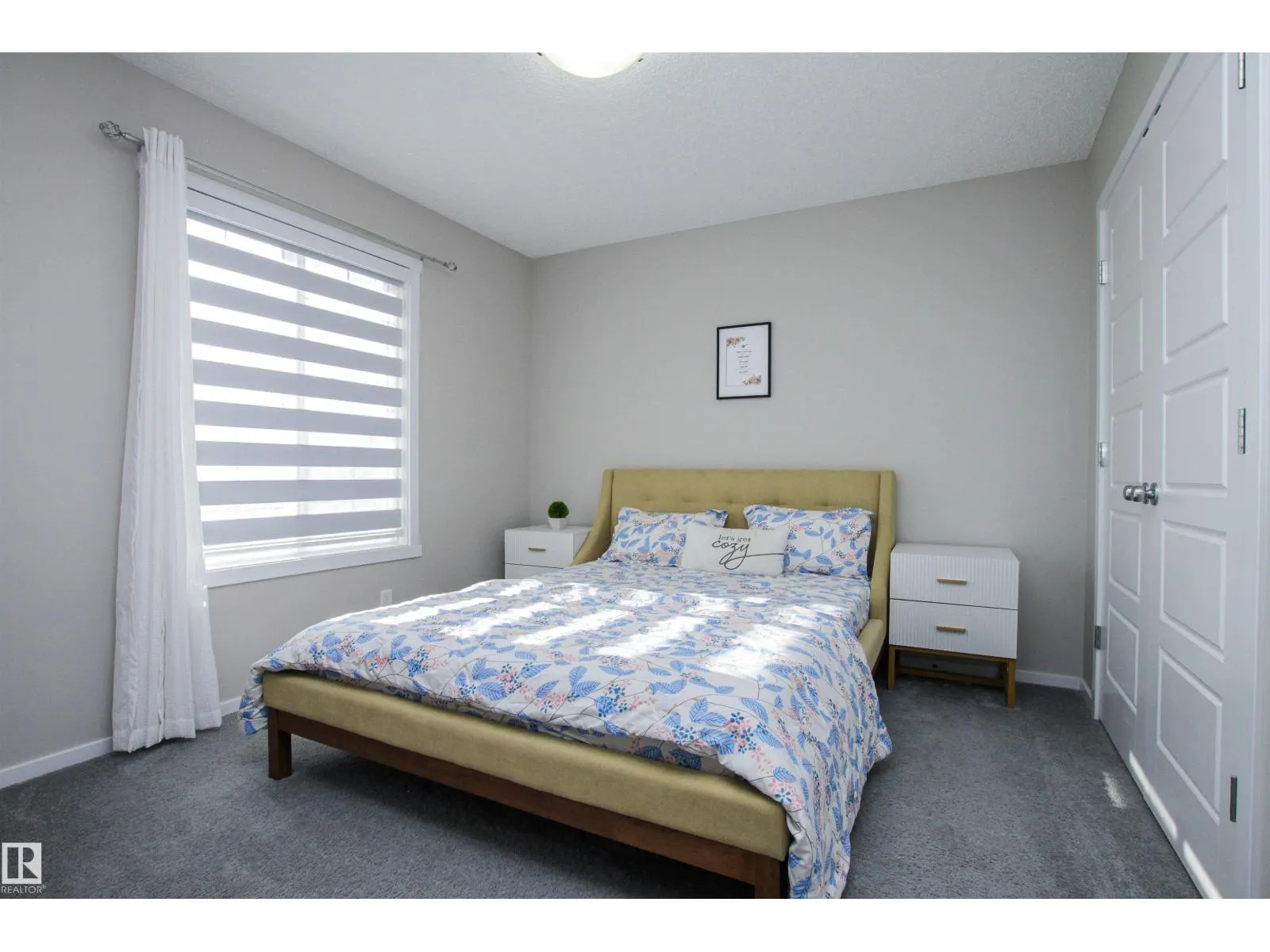 26 AMBLESIDE WY