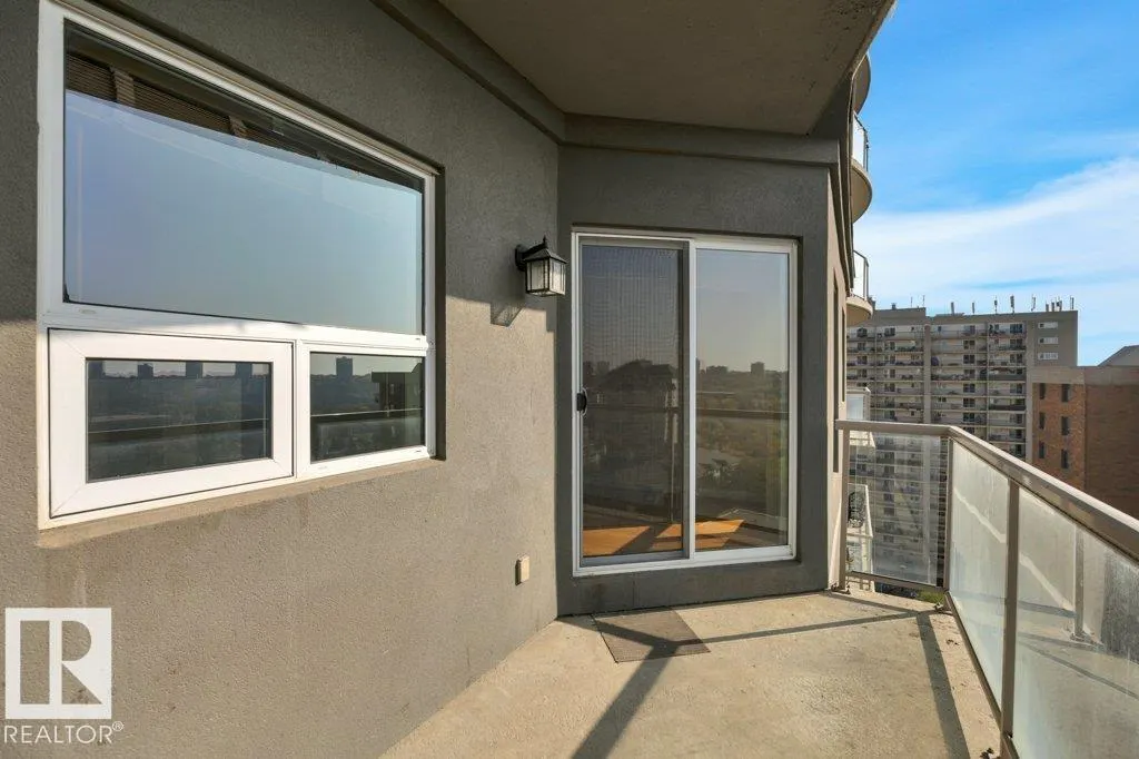 #904 9819 104 ST NW