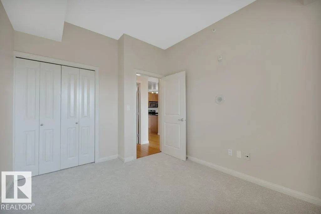 #904 9819 104 ST NW