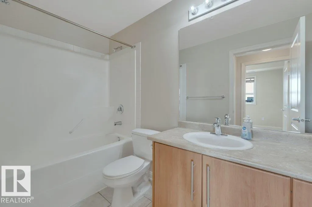 #904 9819 104 ST NW