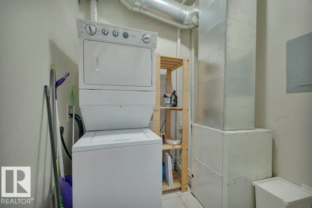 #904 9819 104 ST NW