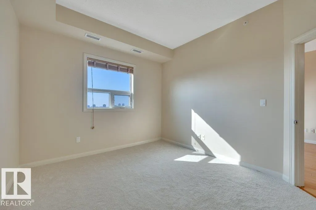 #904 9819 104 ST NW