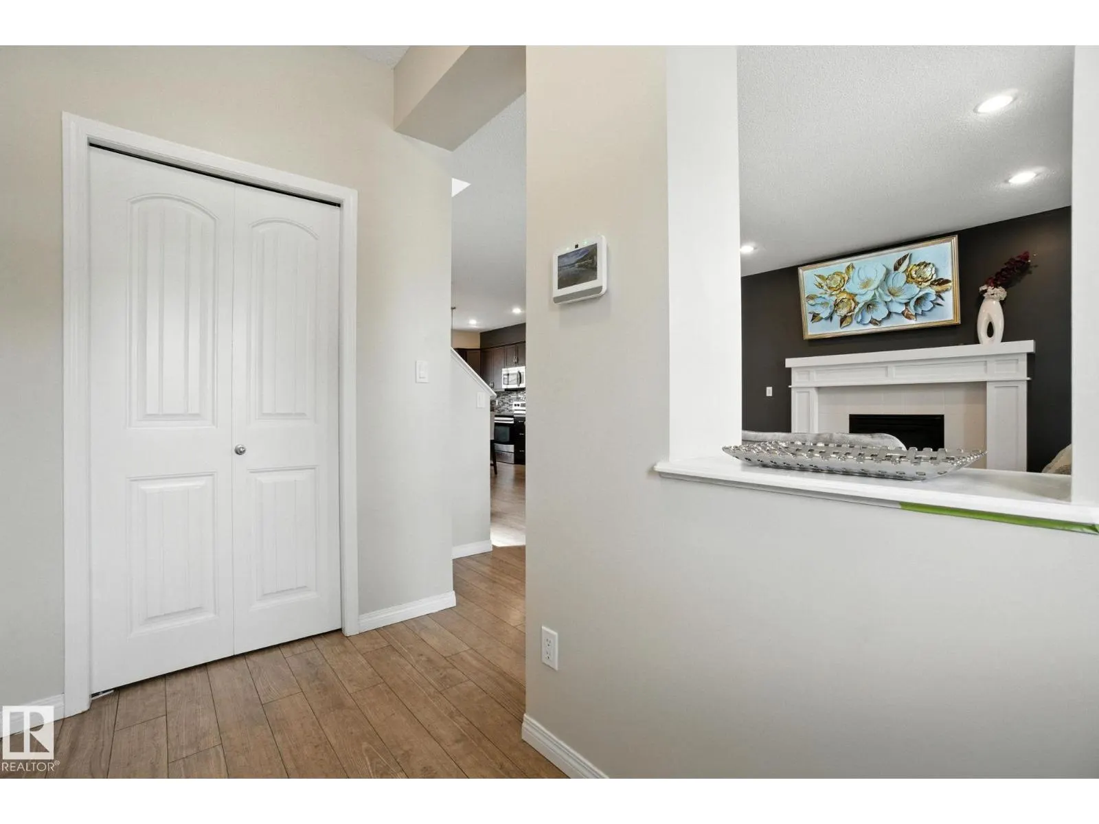 1194 MCCONACHIE BV NW