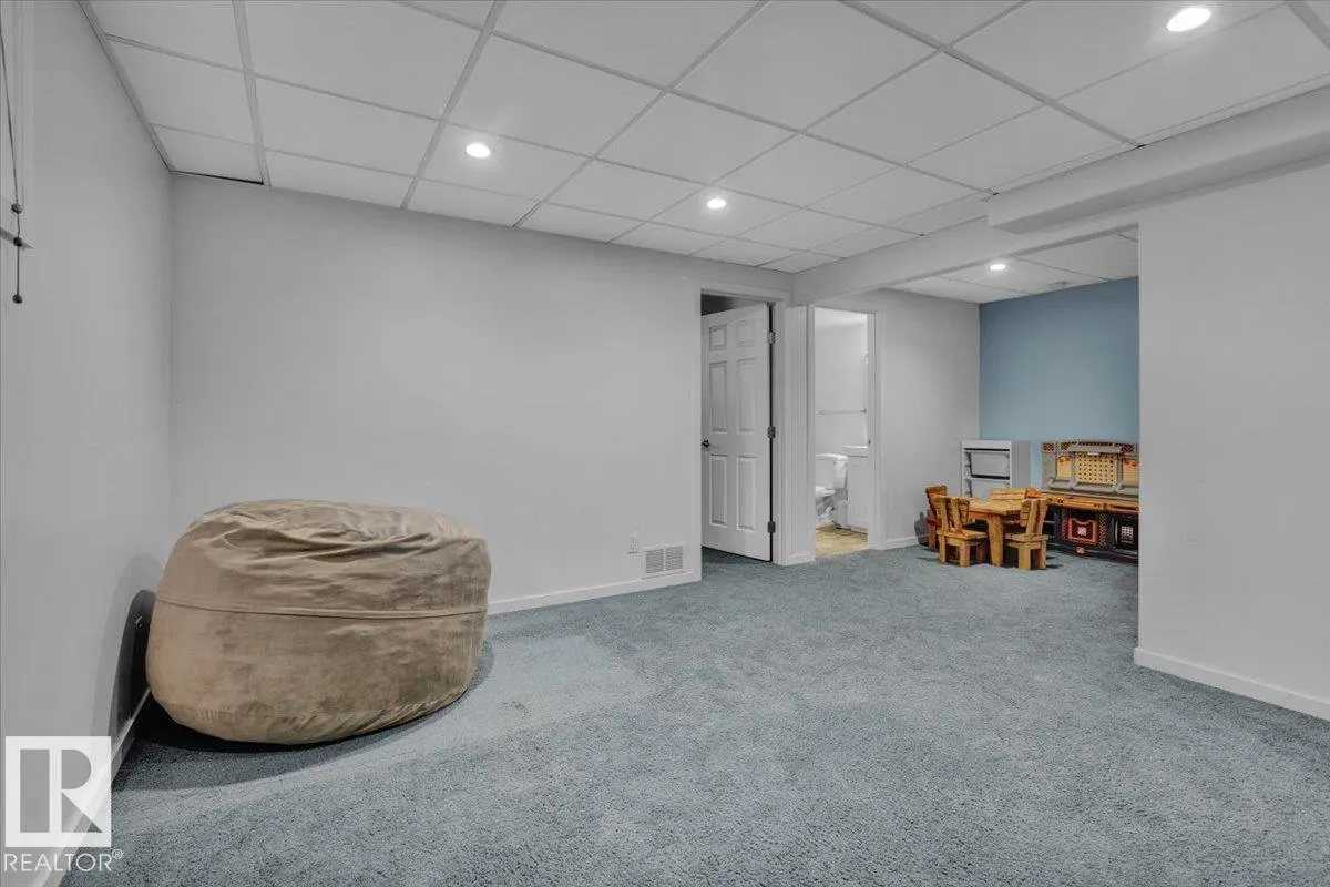 2585 COLE CR SW