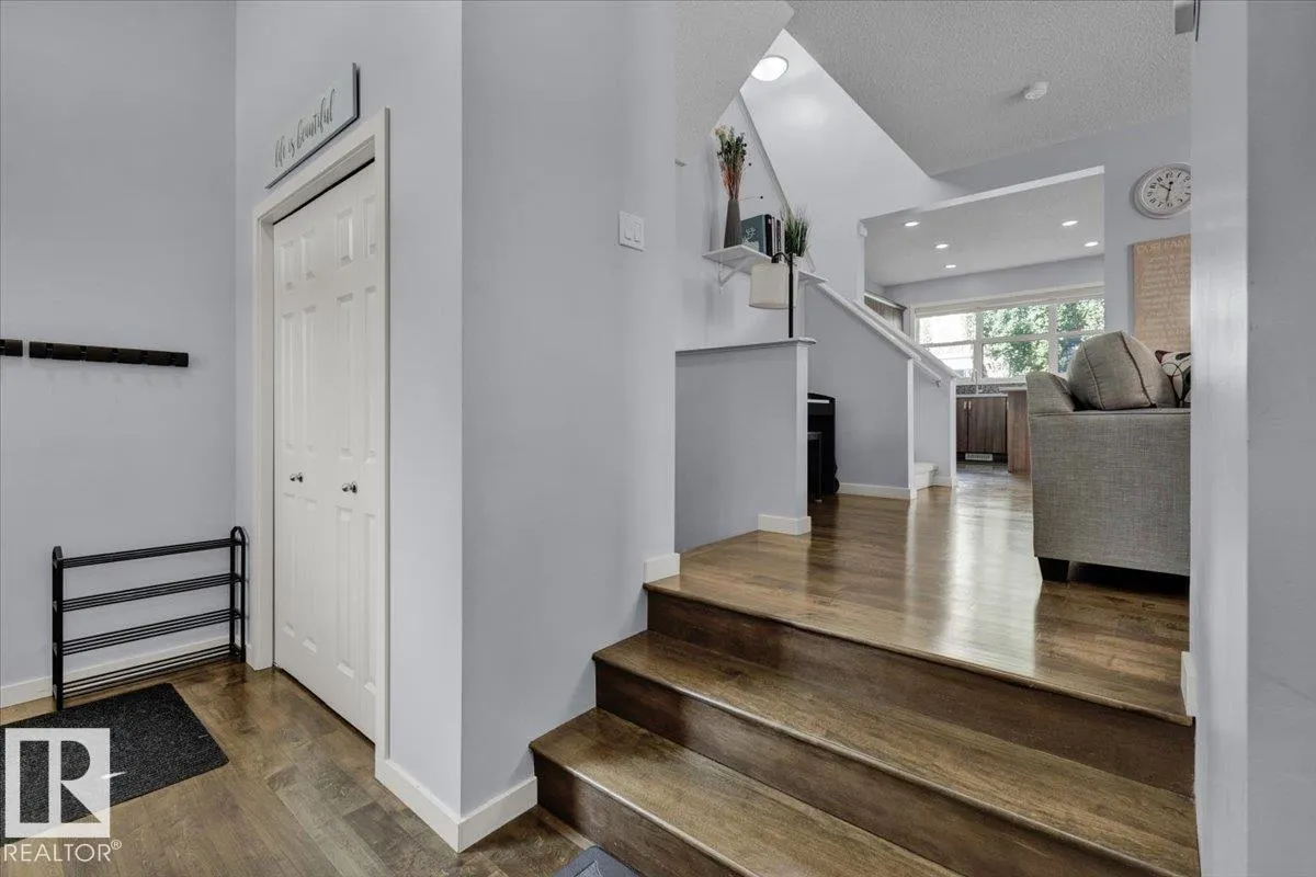 2585 COLE CR SW
