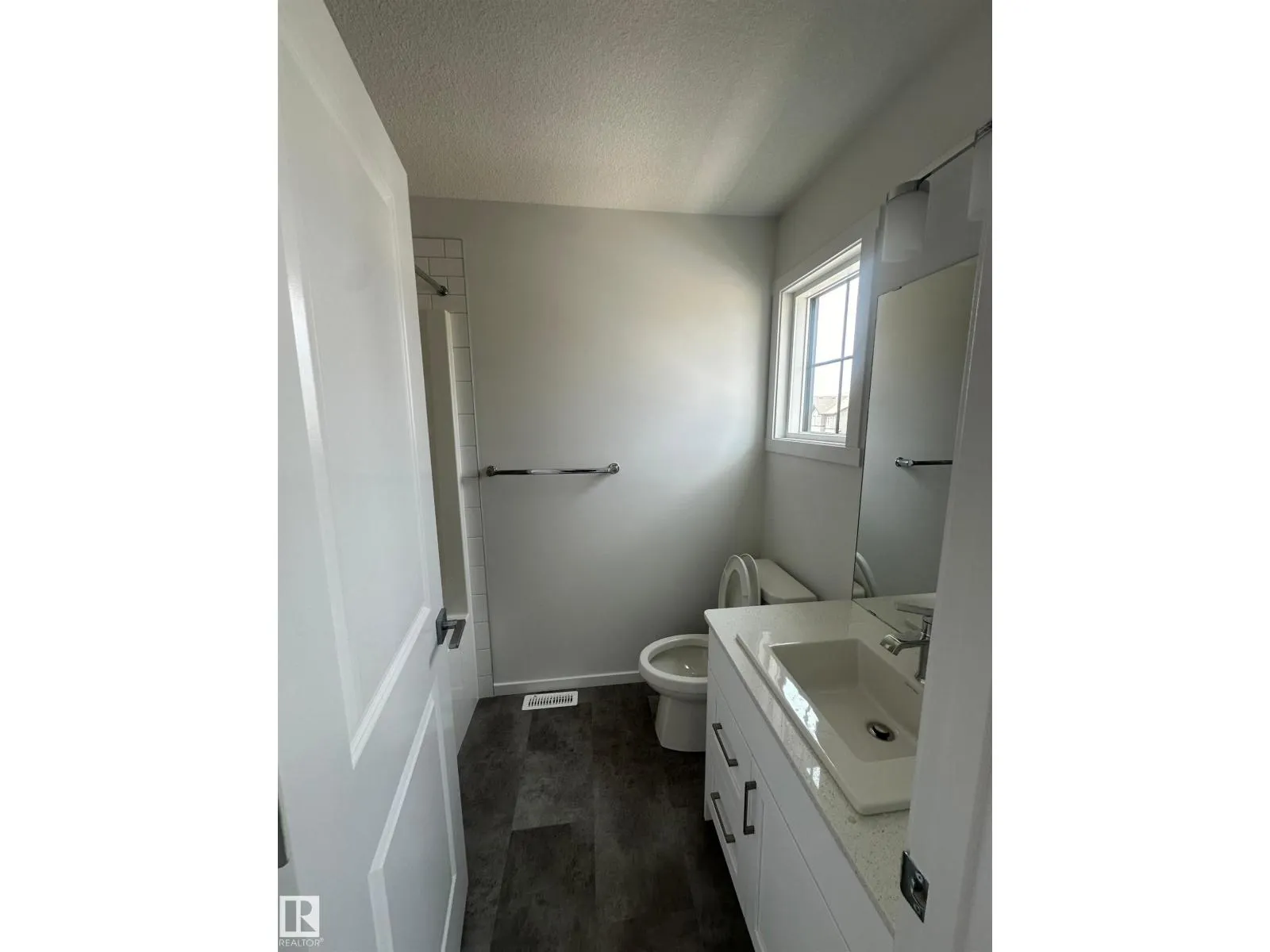 264 ORCHARDS BV SW