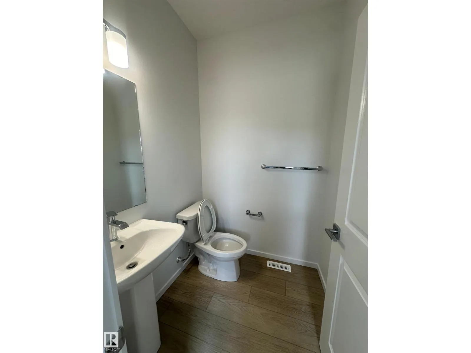 264 ORCHARDS BV SW
