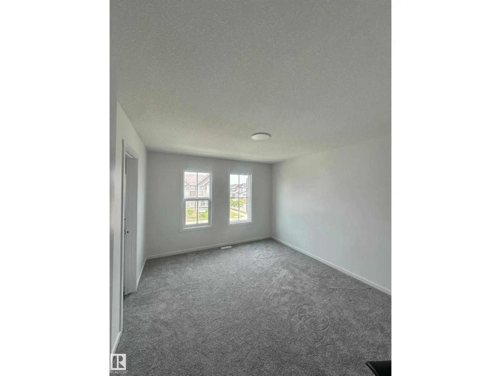 264 ORCHARDS BV SW