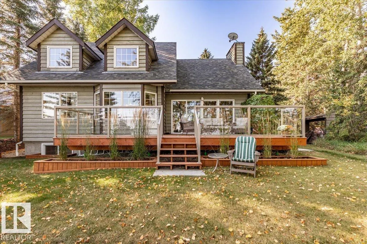 263 Lakeshore DR