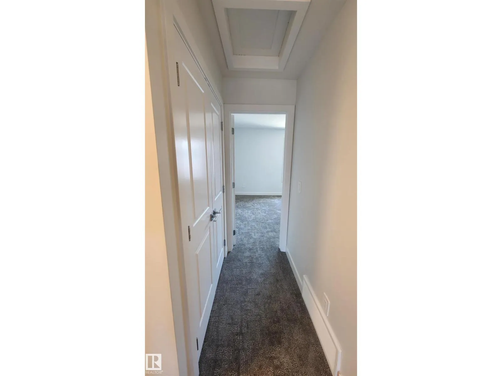 #45 10 SALISBURY WY