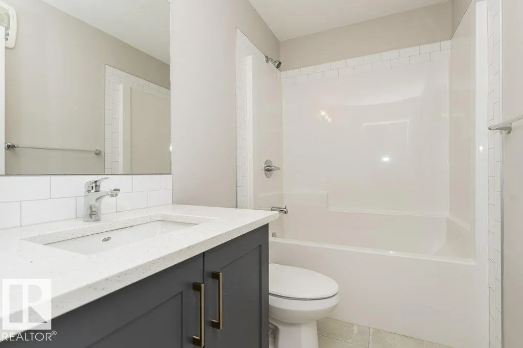 #50 320 Secord BV NW