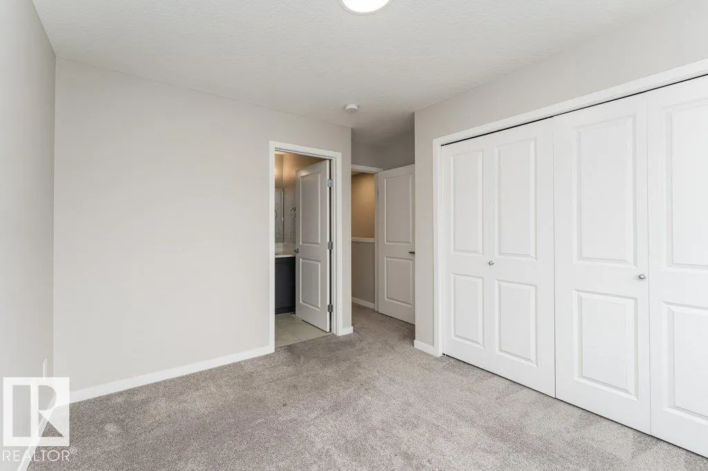 #50 320 Secord BV NW