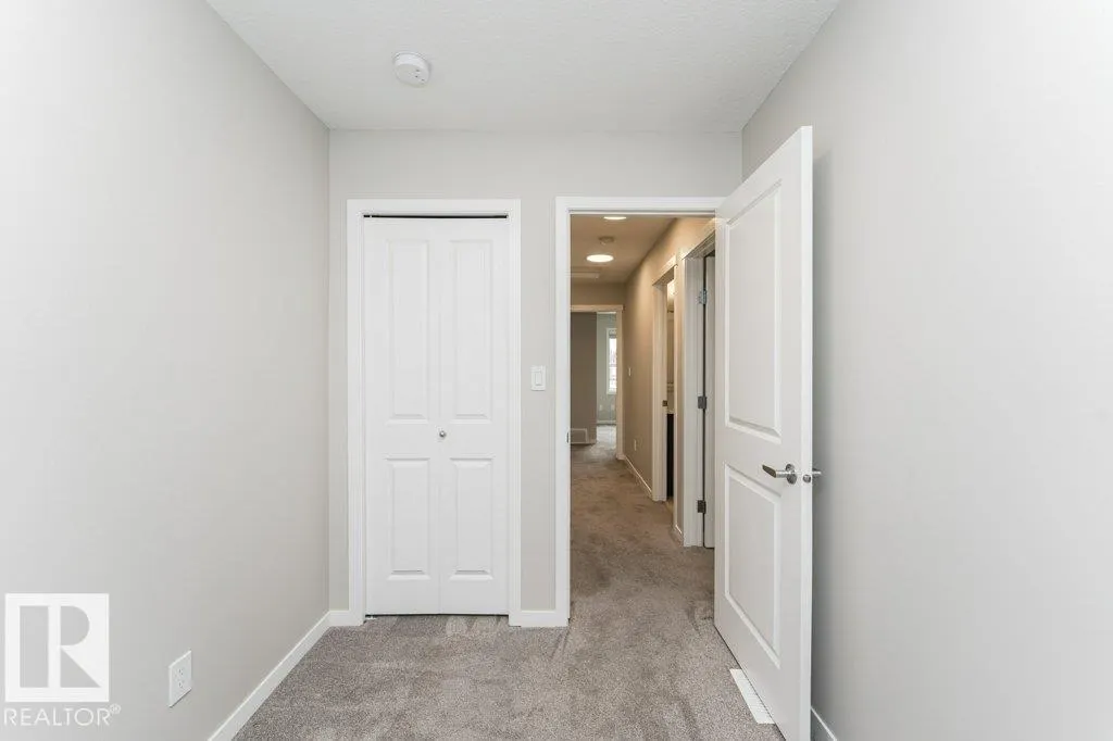 #50 320 Secord BV NW