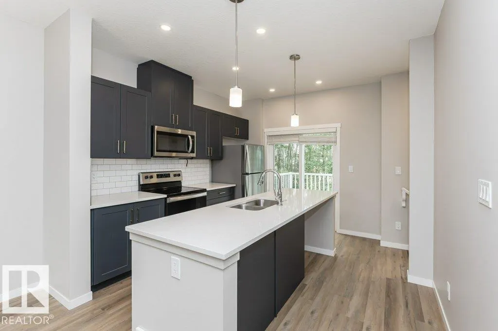 #50 320 Secord BV NW