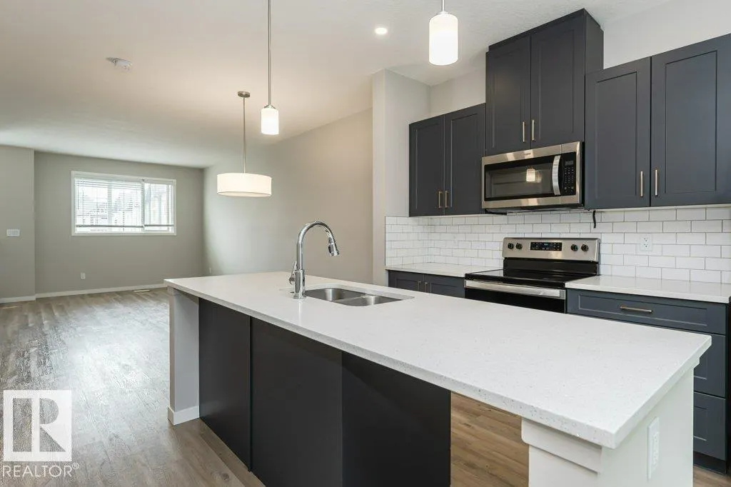 #50 320 Secord BV NW