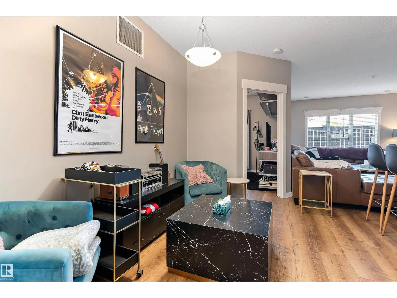#110 10518 113 ST NW